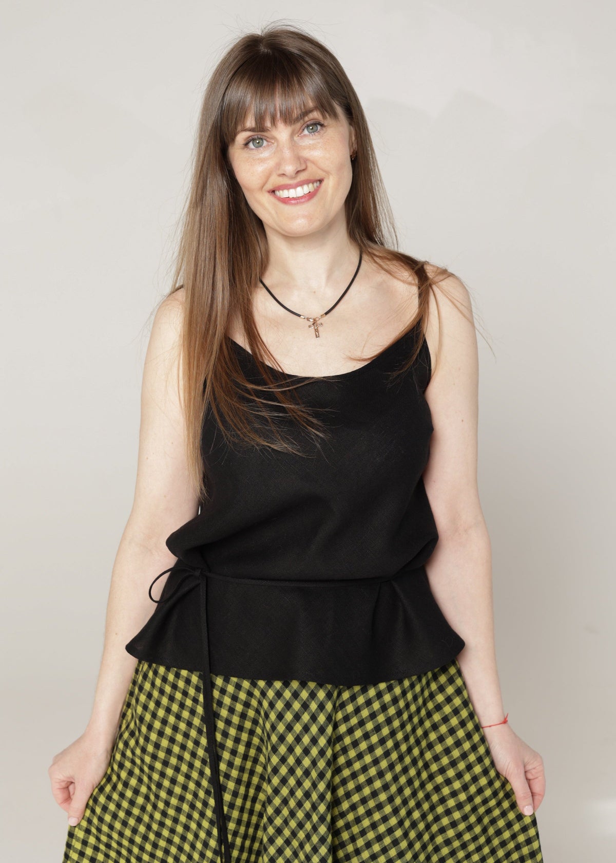 Lina tops - melns