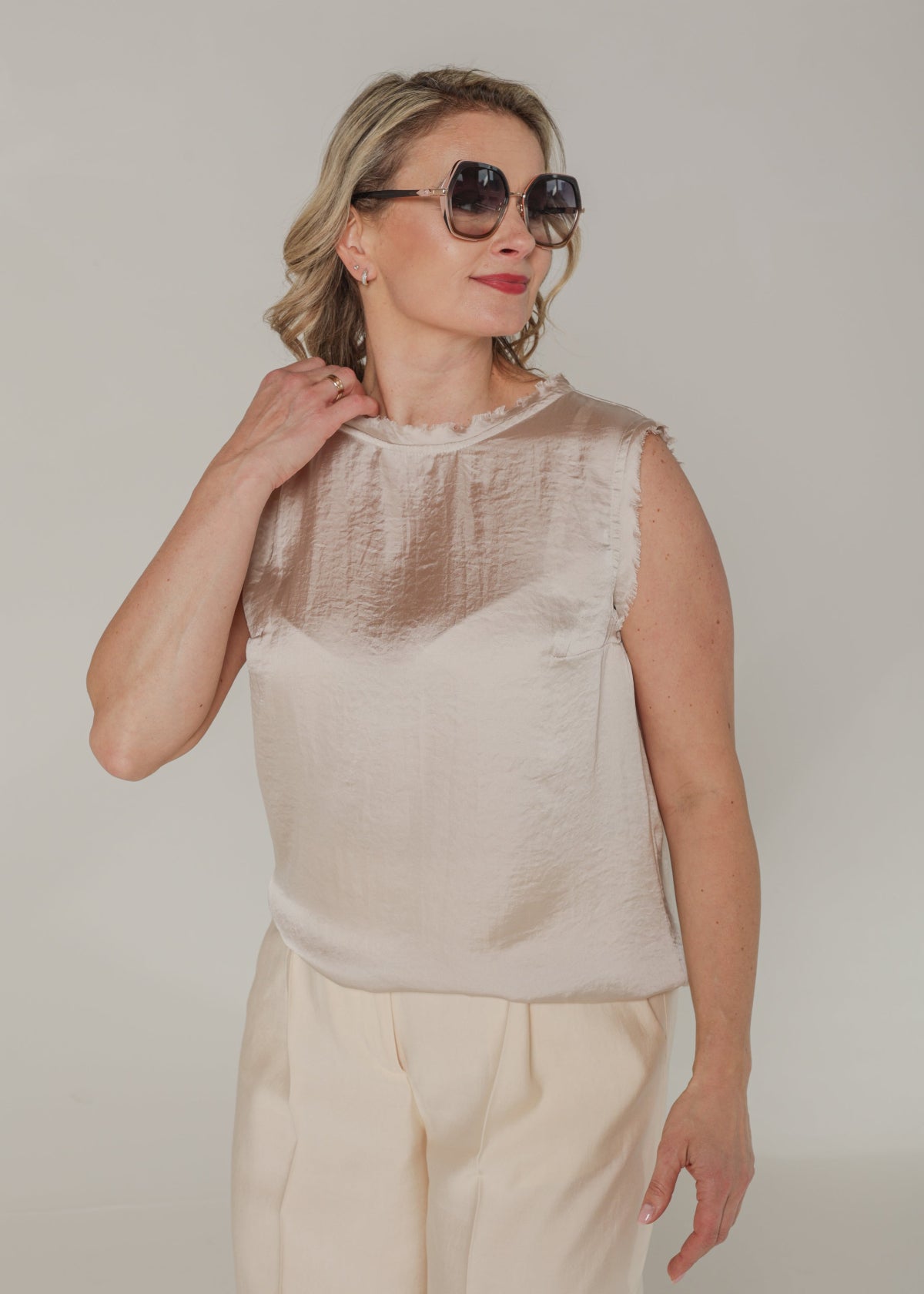 Satin Top Cream