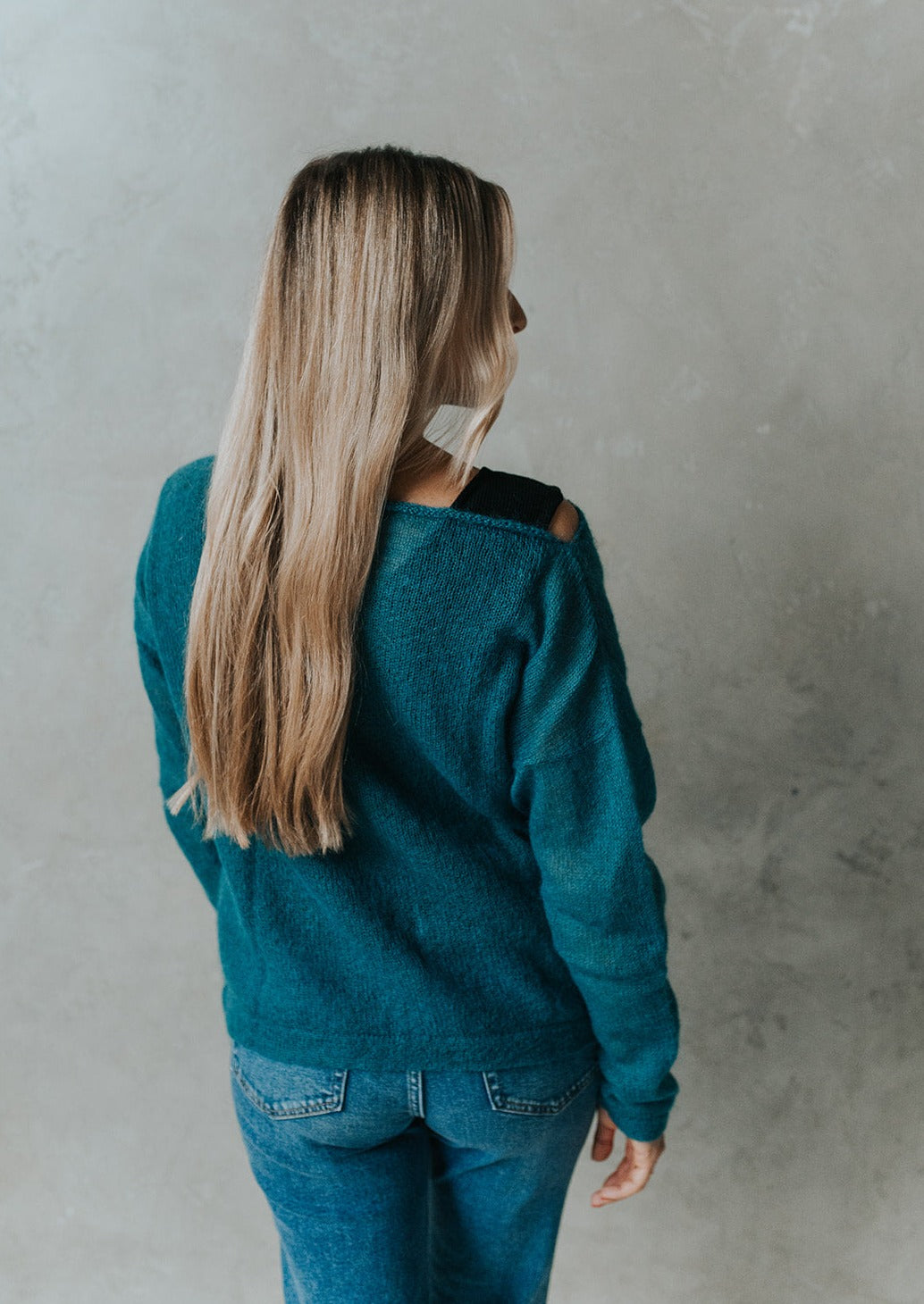 Light Mohair Sweater - Off Shoulder