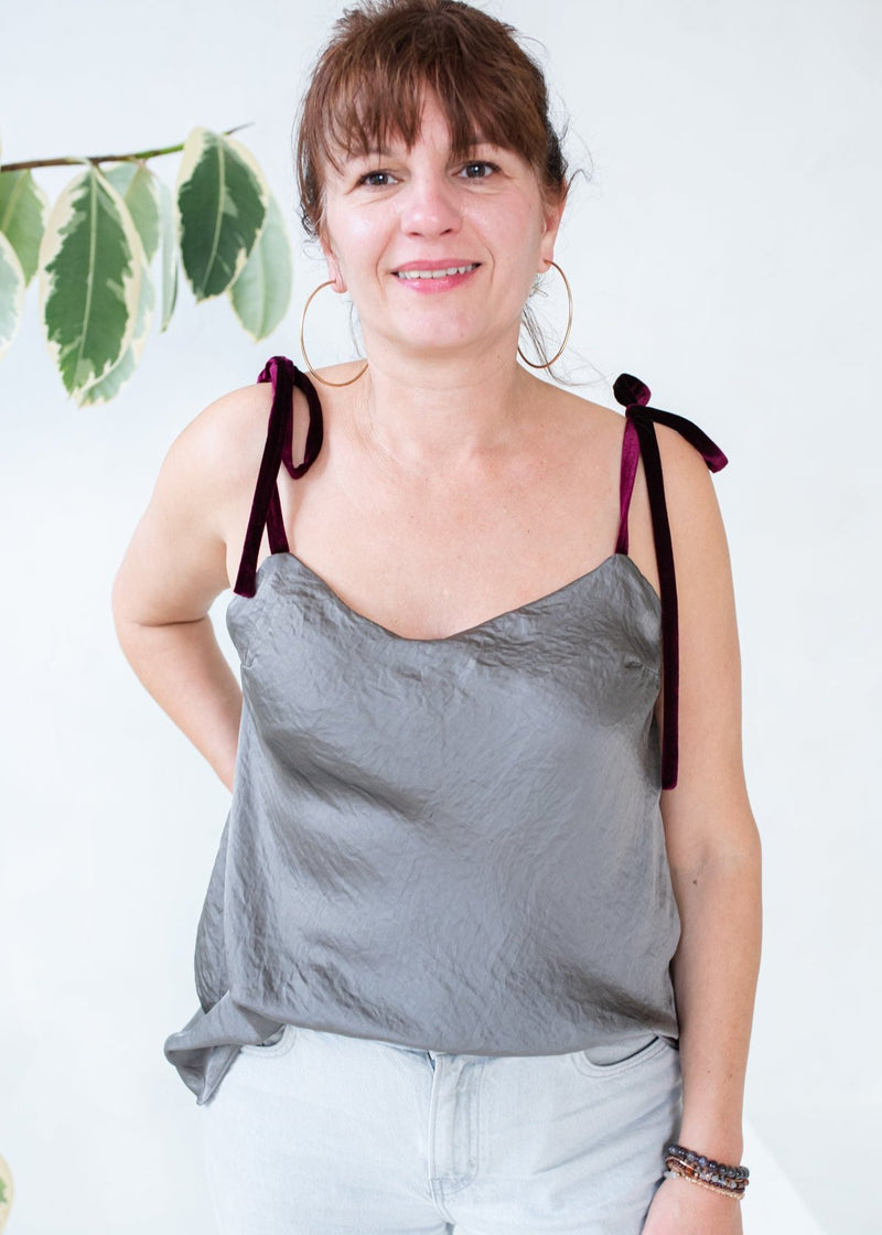 Satin top with velvet ribbons