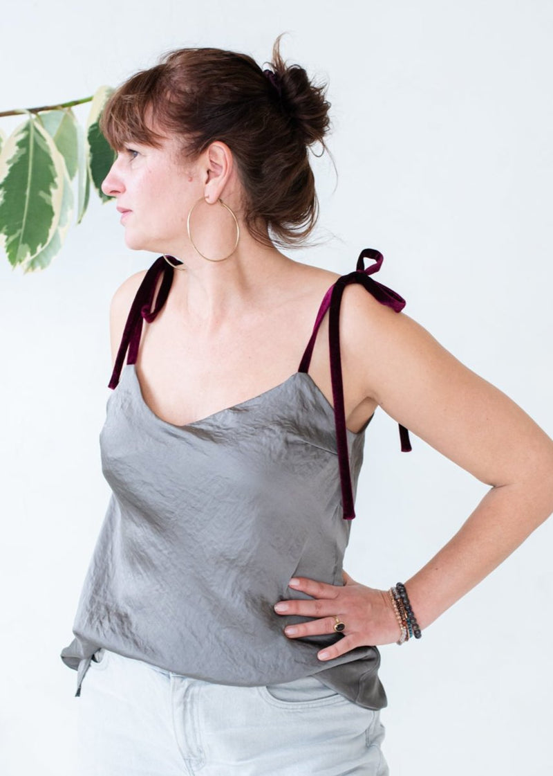Satin top with velvet ribbons