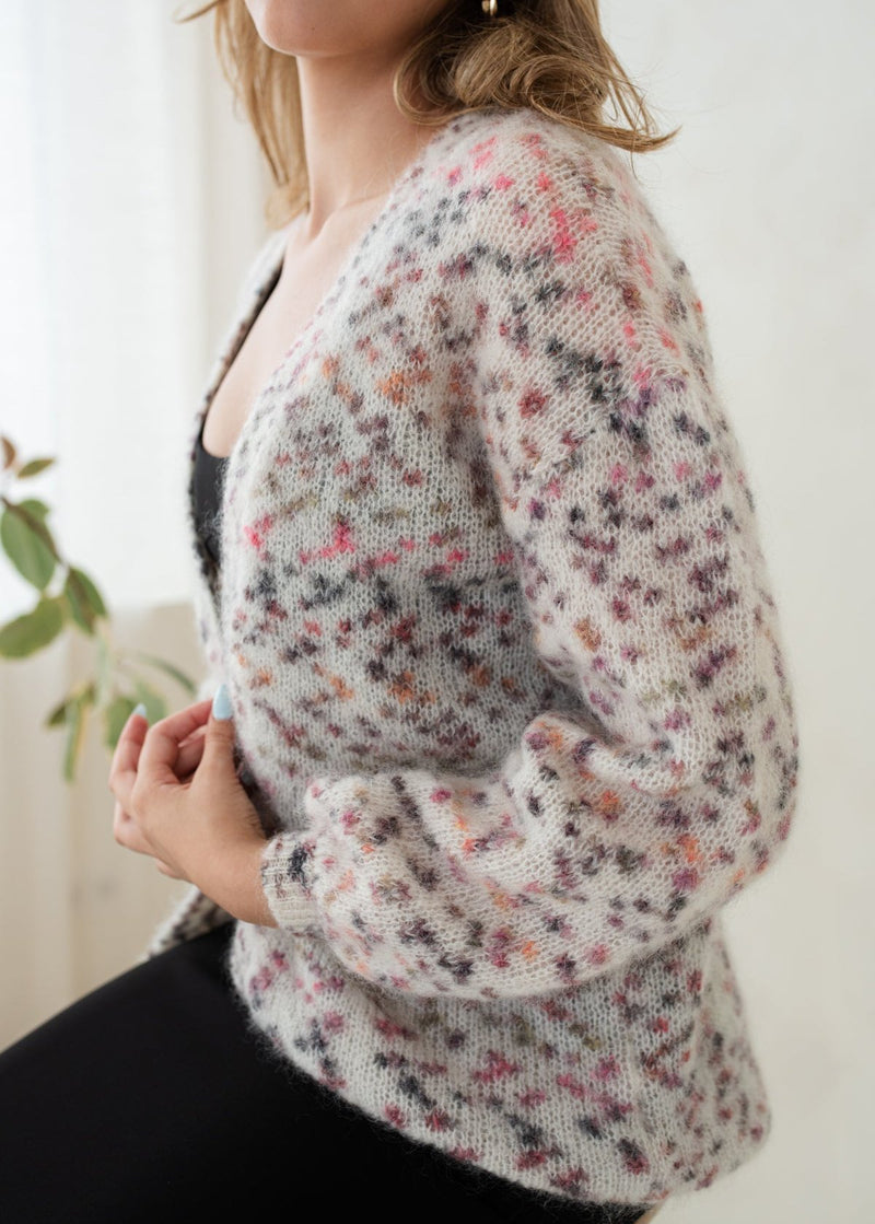 Soft pink thin mohair short classic cardigan