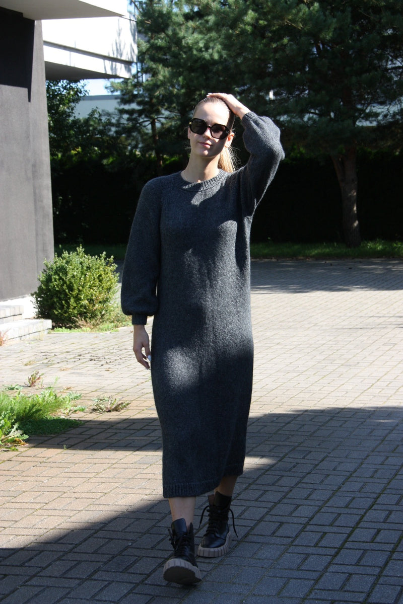 Thick knitted woolen dress for autumn - winter RENATE ROSE Thick knitted woolen dress for autumn - winter RENATE ROSE