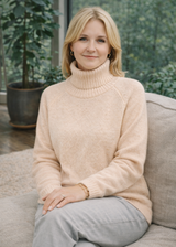 Maigas persikkrāsas alpakas/merino vilnas džemperis