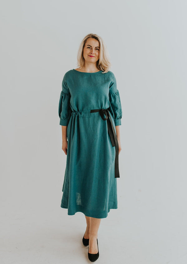 Linen dress MONA with accented sleeves